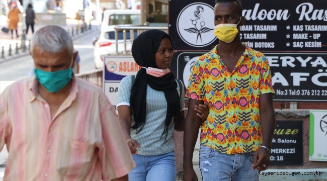 Çankırı ve Kastamonu'da maske takma zorunluluğuna yeterince uyulmuyor