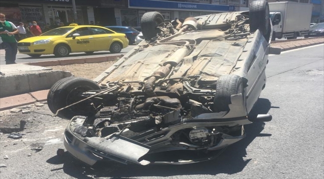 Kayseri'de otomobil alt geçitte takla attı: 1 yaralı 