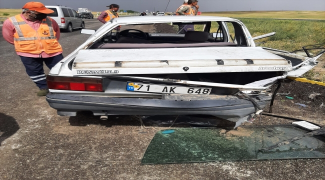 Kırıkkale'de iki otomobil çarpıştı: 1 ölü, 3 yaralı