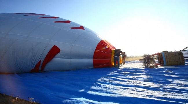 "Uluslararası 2. Kapadokya Balon Festivali" için Nevşehir'de üretilen "roket balon"un test uçuşu yapıldı