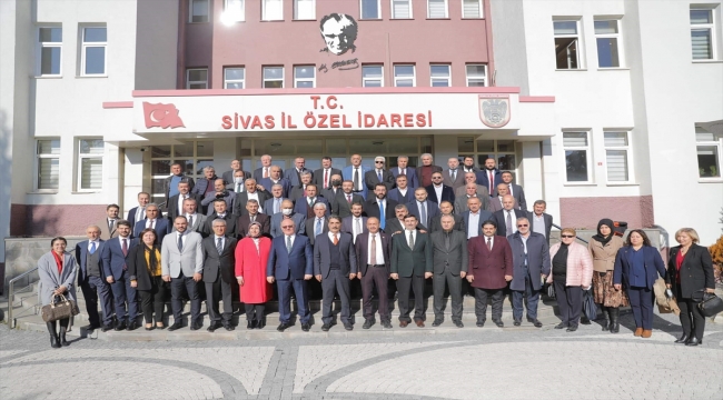 Sivas Belediye Başkanı Bilgin, İl Genel Meclisi'ne konuk oldu