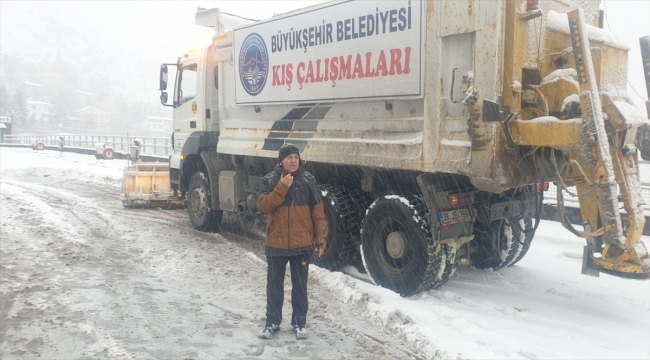 Büyükkılıç'tan kar nedeniyle ulaşıma kapanan mahalle yollarını açan ekiplere teşekkür