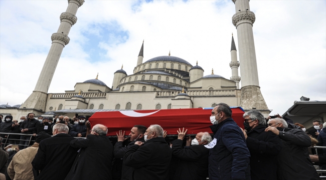 Eski bakanlardan Sadi Somuncuoğlu için Kocatepe Camisi'nde cenaze töreni